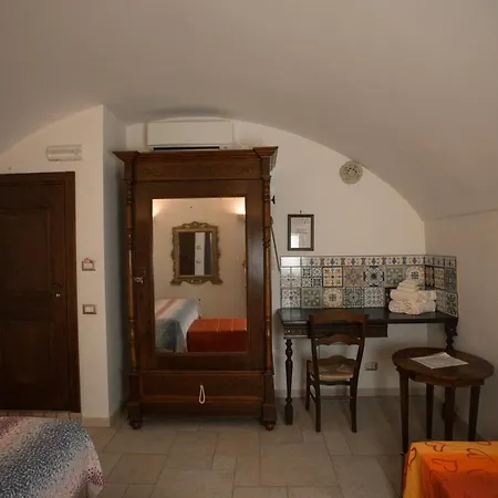 فندق مبيت وإفطار Del Castelvecchio