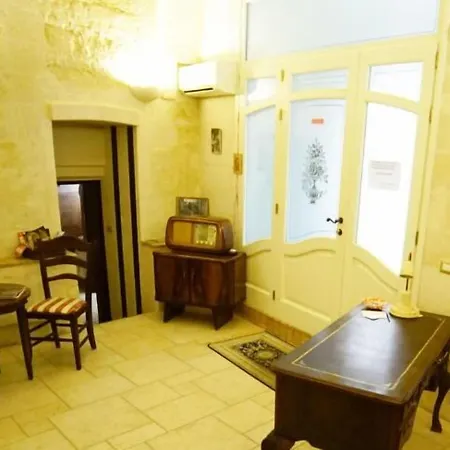 Del Castelvecchio Bed and Breakfast 3*