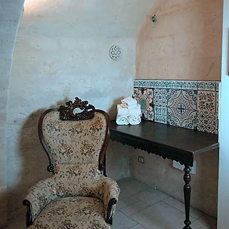 Del Castelvecchio Matera