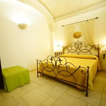 Del Castelvecchio Bed and Breakfast
