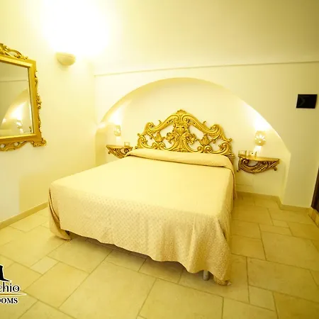 Del Castelvecchio Bed and Breakfast