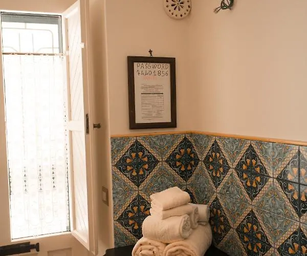 Del Castelvecchio Alojamento de Acomodação e Pequeno-almoço 4*